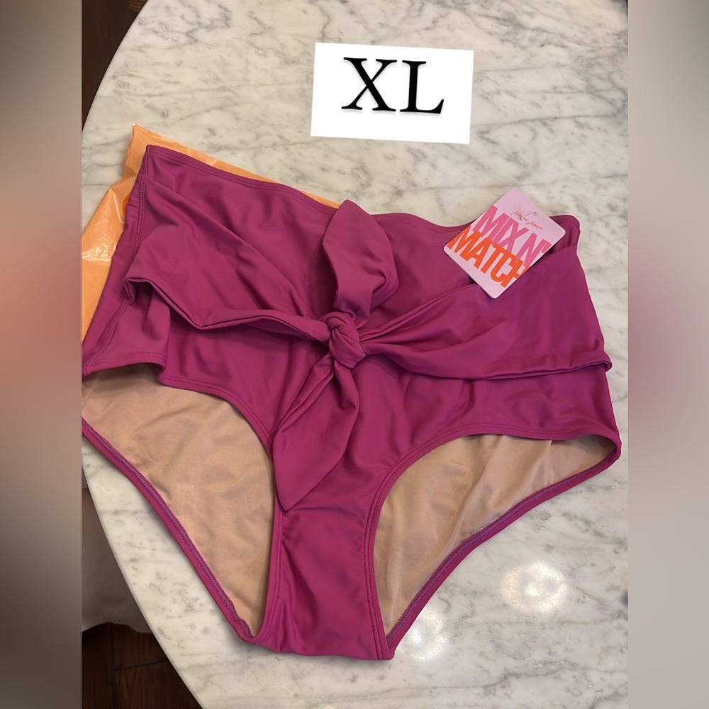 NWOT Kortni Jeane swim bottoms